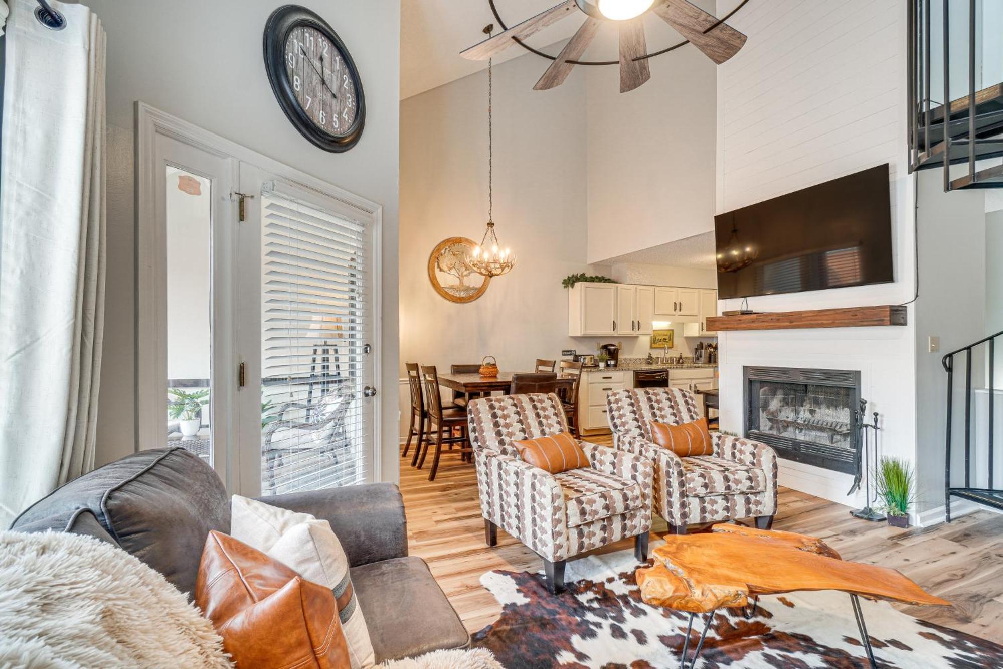 Downtown Gatlinburg Condo With Mountain-View Balcony 외부 사진